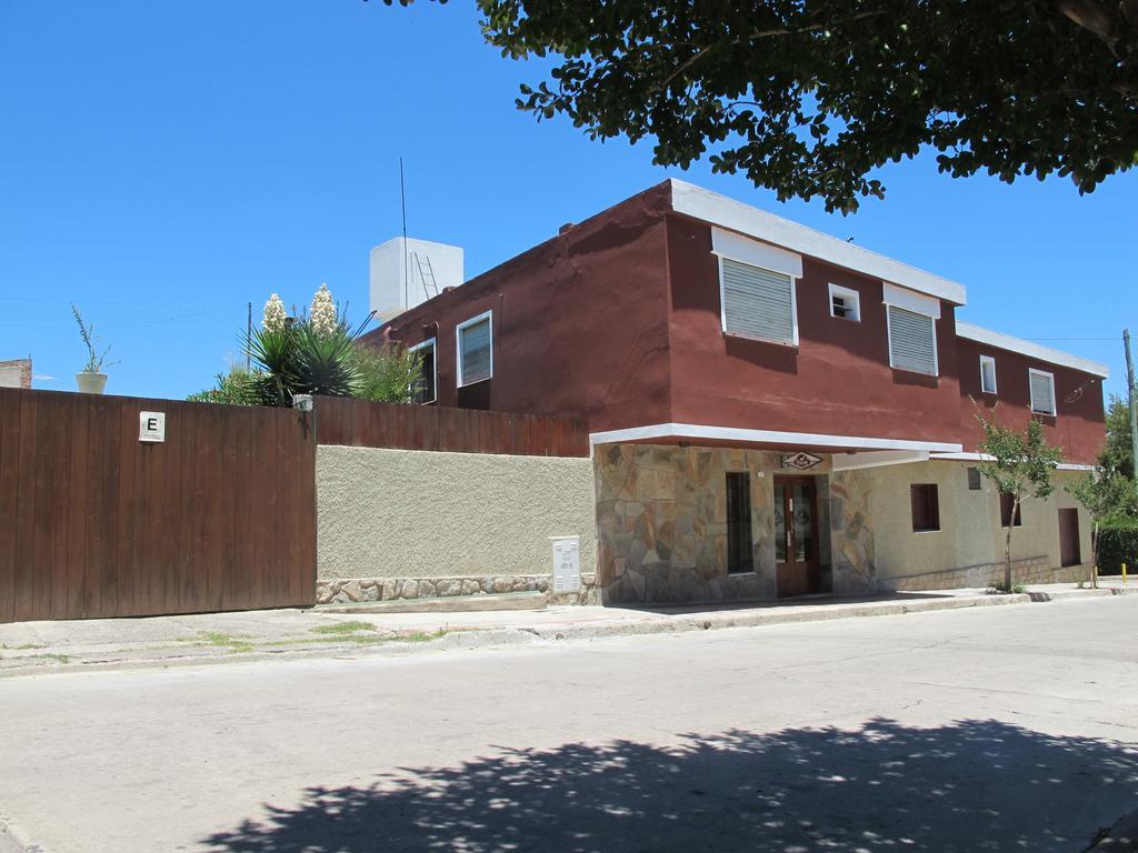 Bambi Hotel La Falda Exterior foto